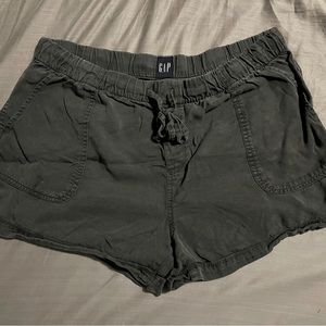 Women’s GAP Shorts